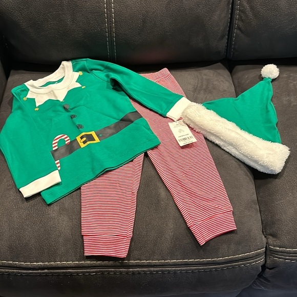 Carter's Other - NWT! Carter's 18 MONTH Elf Christmas OUTFIT with HAT